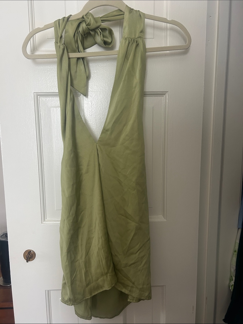 Light Green Halter Tie-Back top size small Vici